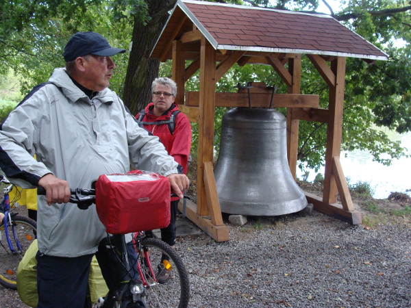 An der großen Glocke