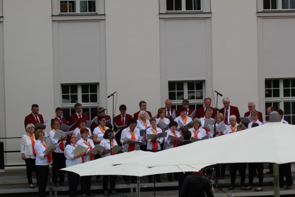 Chorsingen zum Federweißerfest im Schloss Wackerbarth